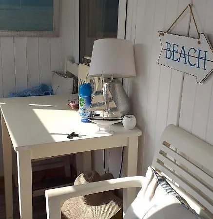 The Sun Trap @ Bridlington'S Bed & Bowl Beach Breaks Buitenkant foto